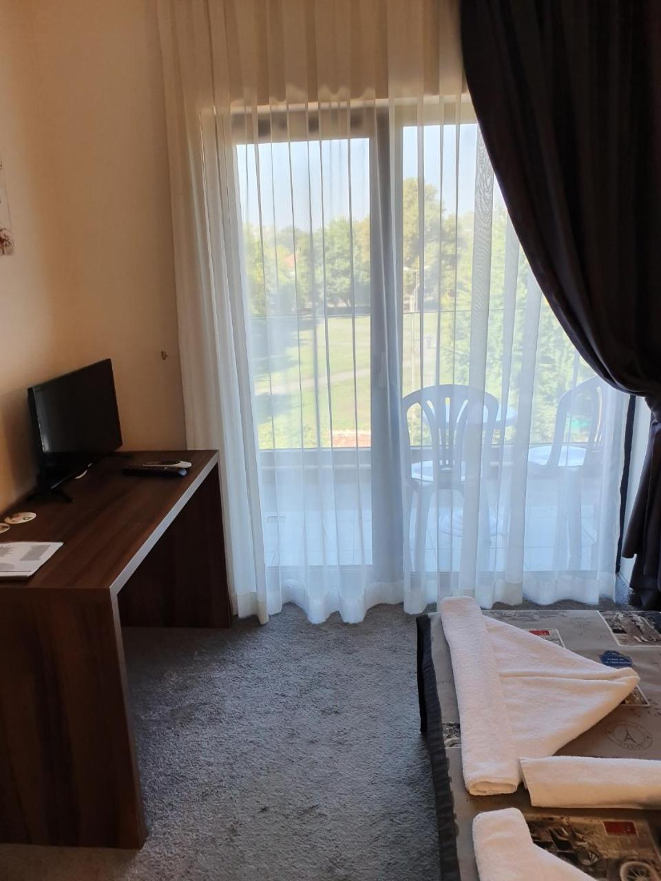 Family Hotel Novel City Burgas Bilik gambar