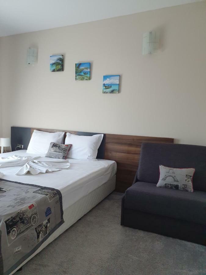 Family Hotel Novel City Burgas Bilik gambar